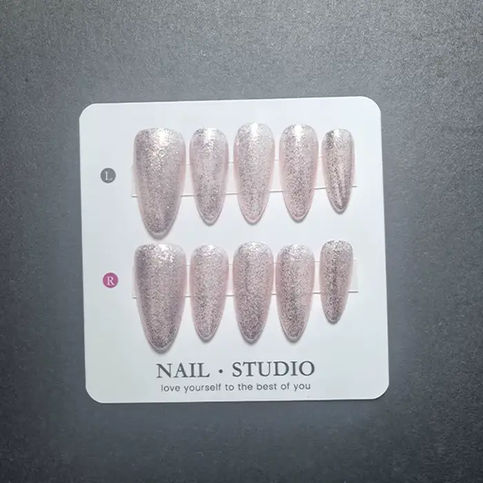 10 pièces de faux ongles à presser 100% faits à la main avec des pois café et roses
