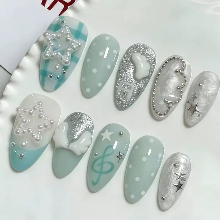 10 ongles en forme d'amande pressés à la main, magnifiques faux ongles, motifs dégradés bleus et bla