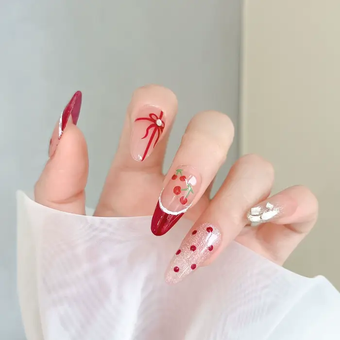 Autocollants 3D pour ongles motif cerises rouges