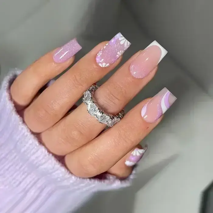 Faux ongles carrés courts en forme de cercueil