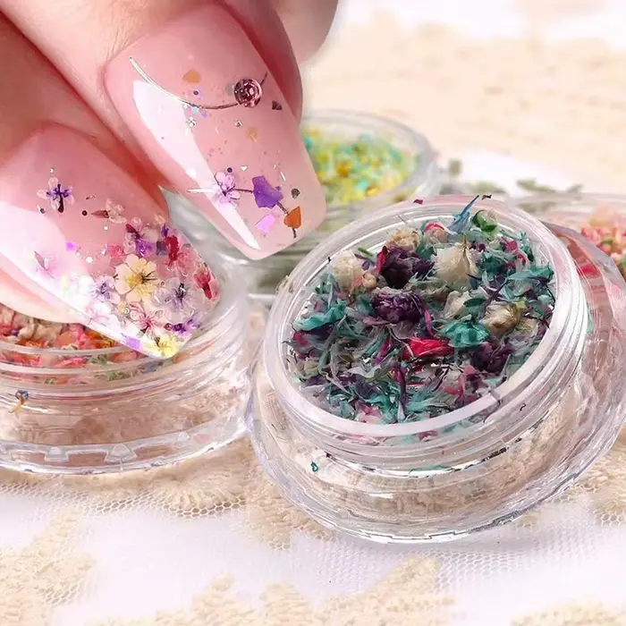 Décoration de fleurs séchées pour Nail Art