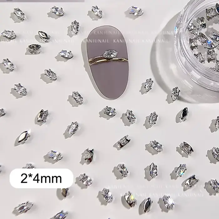 40 pièces brillant cristal 3D Nail Art strass décorations forme Flatback verre diamant bijoux conception manucure access