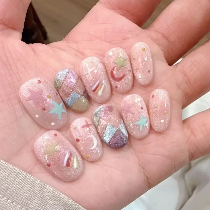 10 pièces Faux ongles à presser courts ovales