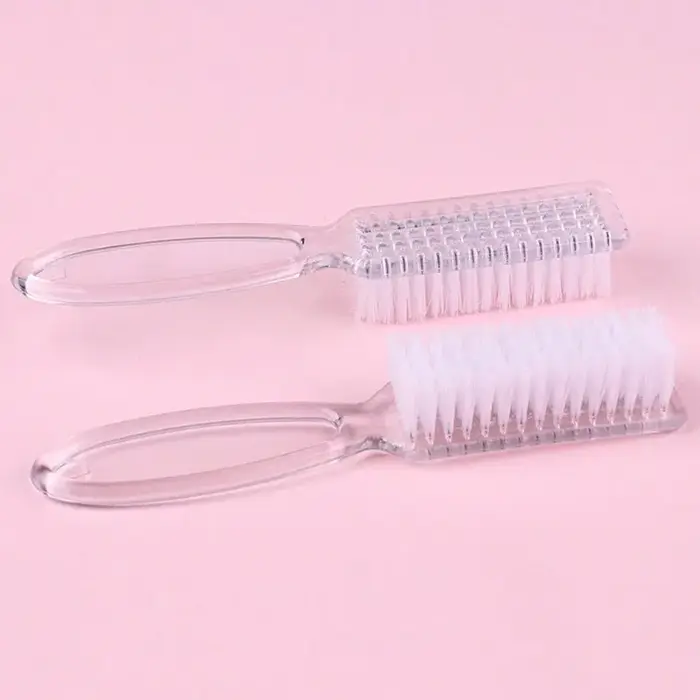 Brosse de nettoyage pour ongles