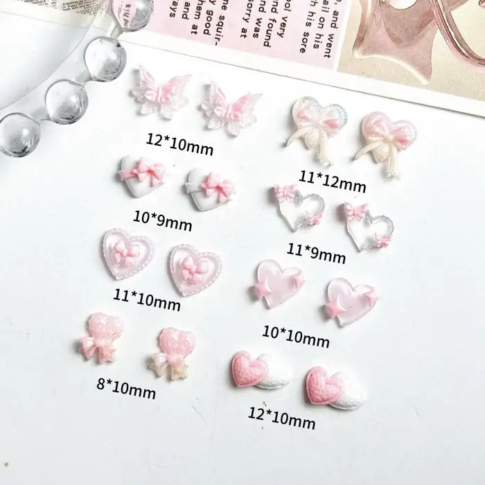 Breloques pour ongles en résine