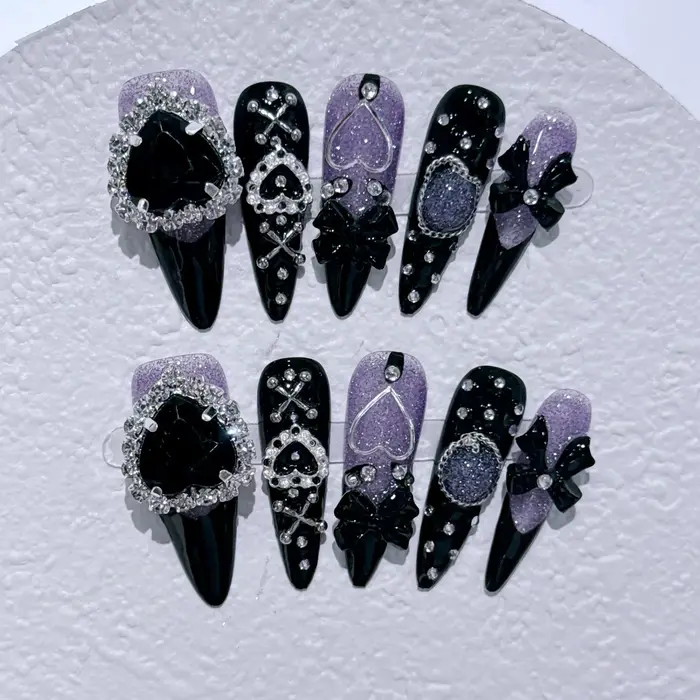 Faux ongles artificiels en forme d'amande