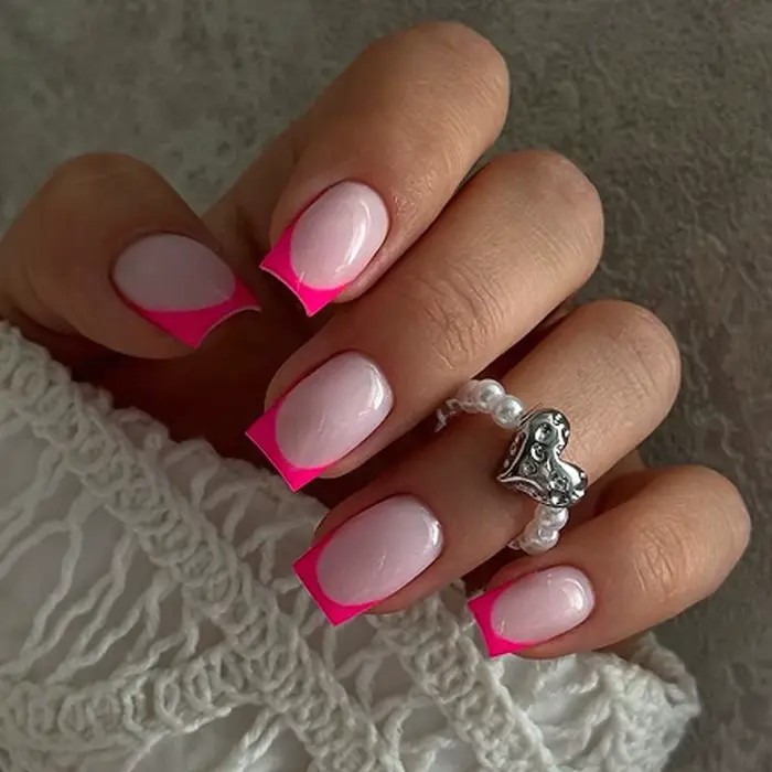 Jaune mode française portable Nail Art été Simple court amande faux ongles détachable fini