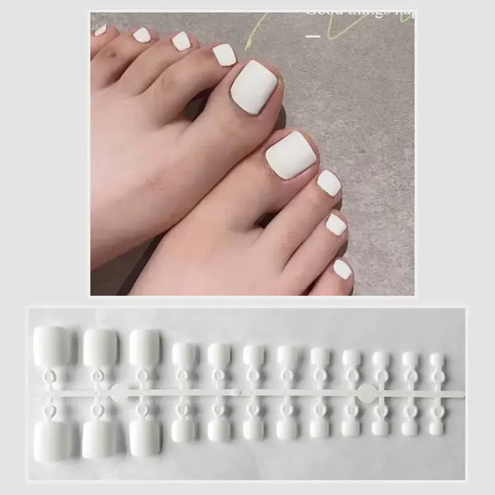 Faux ongles courts à pression de couleur unie, noir brillant/blanc, portables, décoration des pieds 