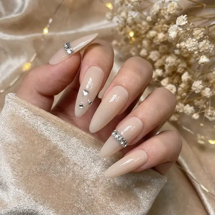 10 faux ongles faits main couleur unie