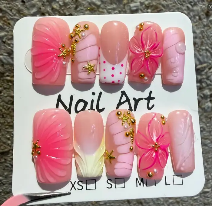 10 pièces de luxe or presse sur ongles 3D fleur faux