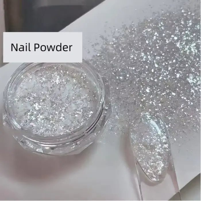 Poudre de neige pour nail art