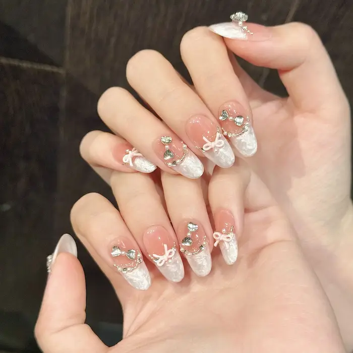 10 pièces presse à la main sur les ongles français oeil de chat rose arc décor coréen faux