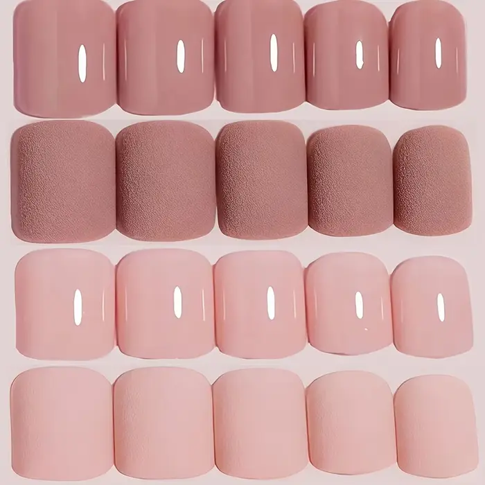 Ongles courts carrés en acrylique