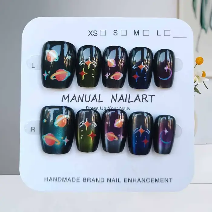 10 pièces 【Happy Planet 】 Cool Fantasy noir dégradé manucure presse sur les ongles Ins tendance détachable faux