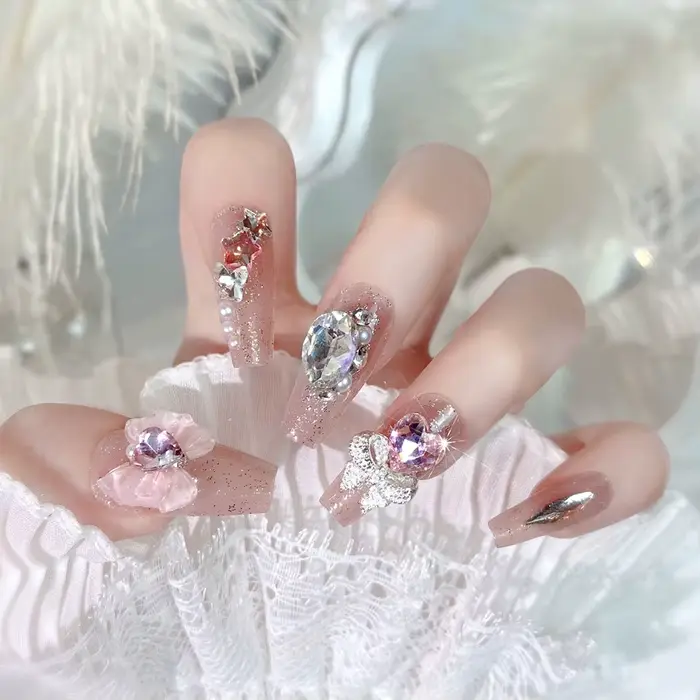 Blush rose faux ongles nœud papillon diamant perle conception 3D presse sur les pointes d'ongles avec bord lisse