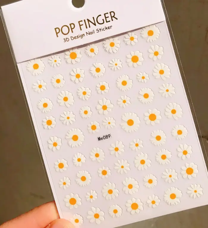 Autocollants pour ongles à fleurs de marguerite élégantes