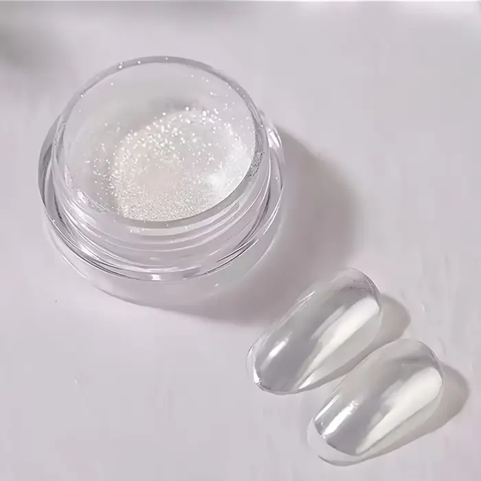Poudre à ongles chromée perle blanche-effet beignet glacé