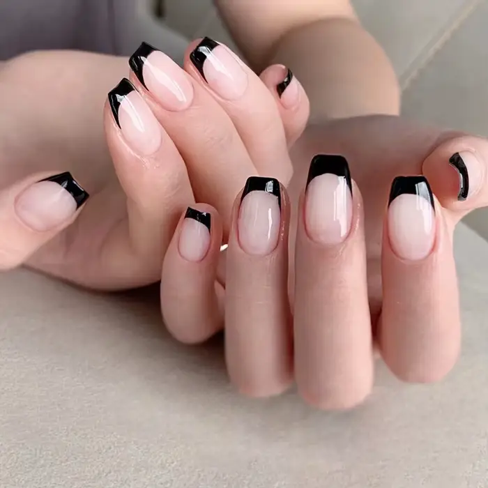Faux ongles carrés courts à rayures colorées style French, chic et lumineux pour l'été, amovibles, p