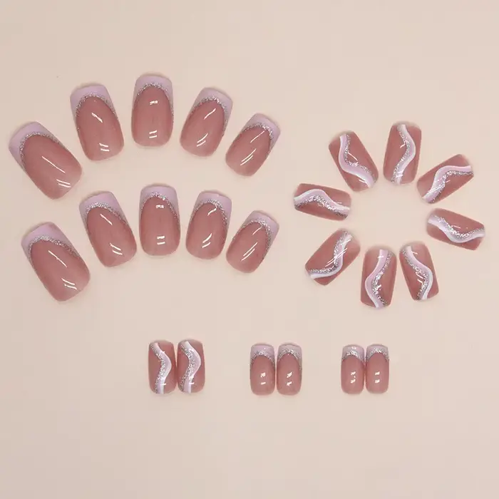 Rayures blanches 24 pièces presse sur ongles rose dégradé faux