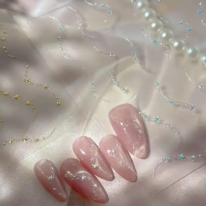 Autocollants pour ongles en forme de chaîne d'étoiles de luxe