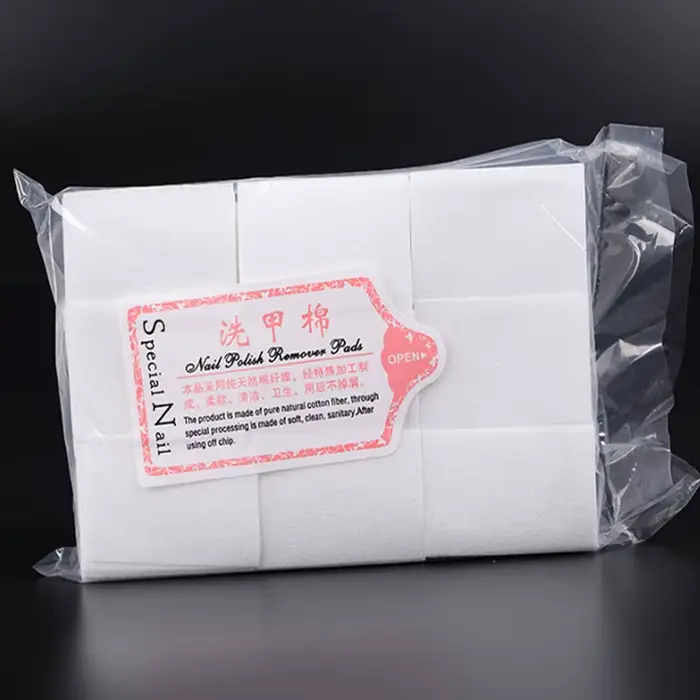 Lingettes dissolvant de vernis à ongles