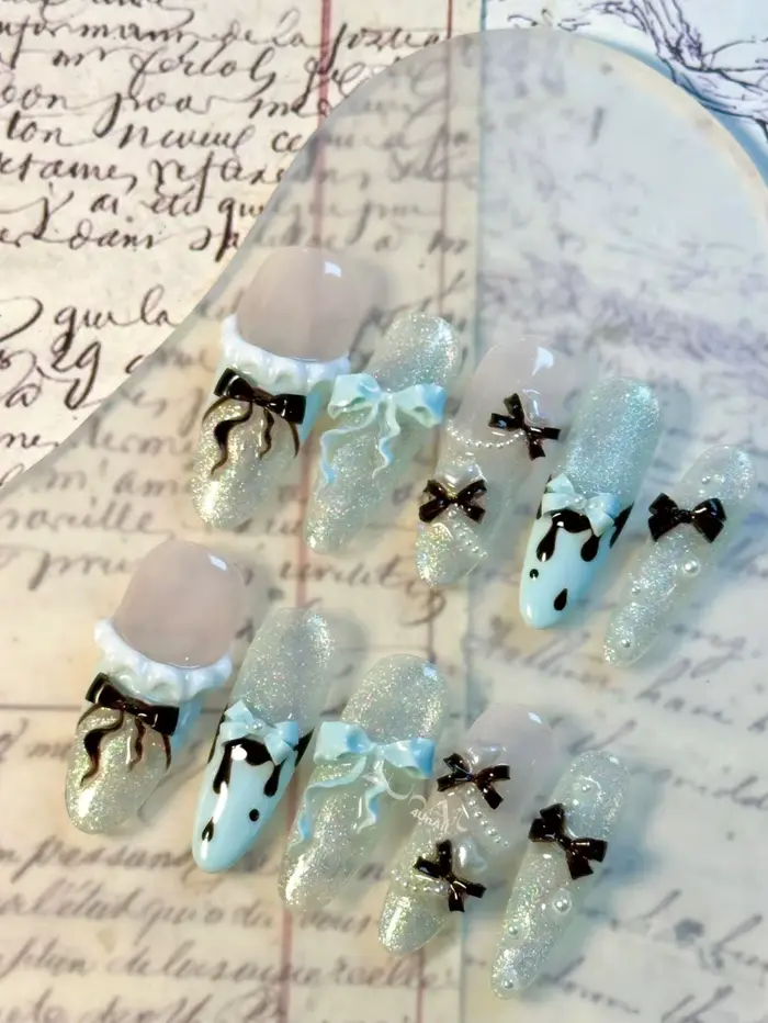Ensemble de 10 faux ongles faits main