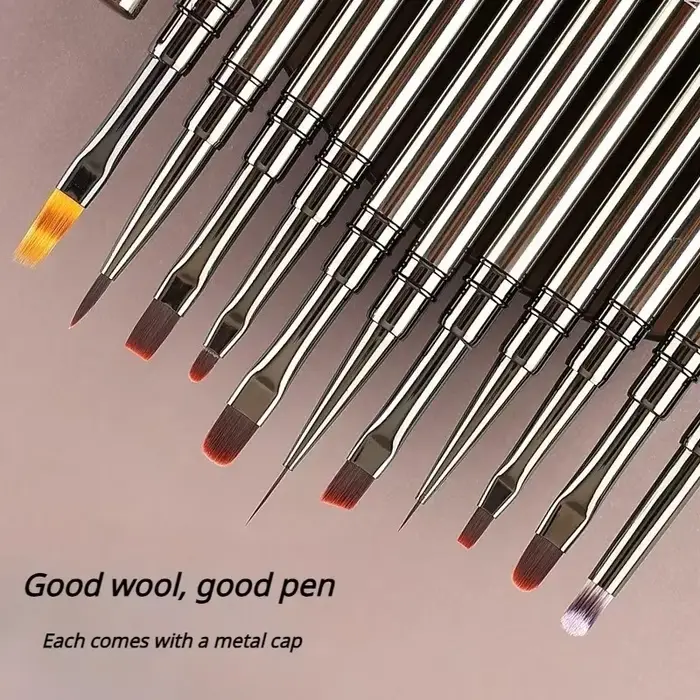 Pinceaux pour revêtement d'ongles