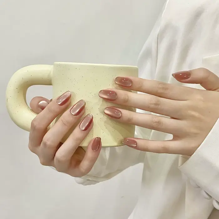Faux yeux de chat rose nude pour femmes et filles