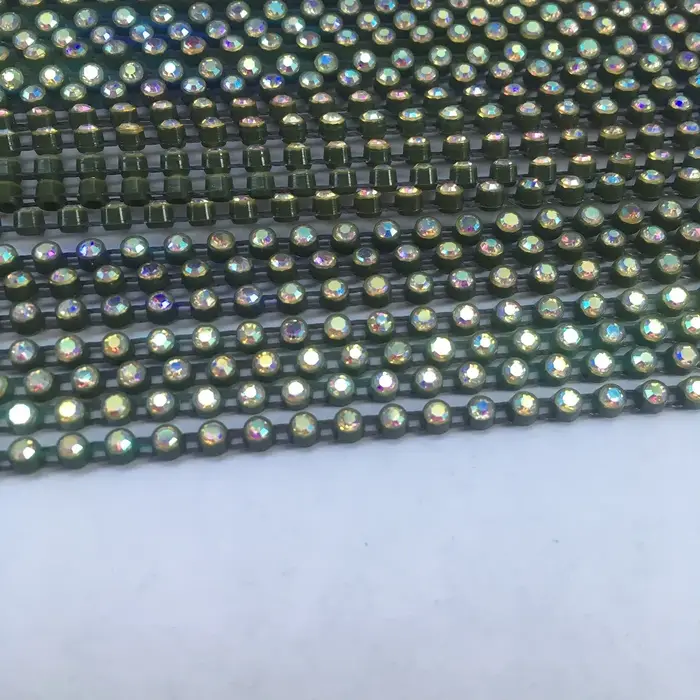Prix de gros SS6 Strass garnitures bande AB cristal 10Yards Strass
