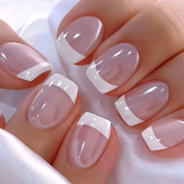 Faux ongles courts et moyens pour femmes et filles