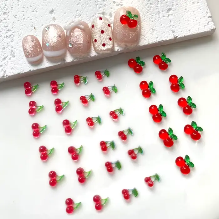50 pièces de décorations d'ongles en résine de cerise rouge 3D de tailles variées, charmes d'art d'o