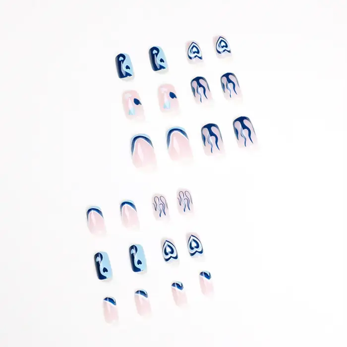 24 faux ongles bleus effet flamme