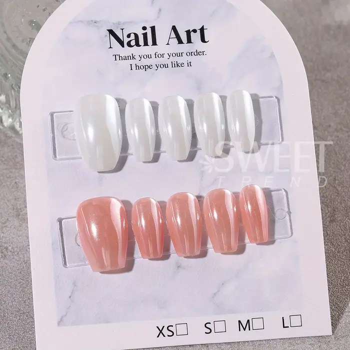 Poudre chromée pour ongles blancs brillants à l'eau