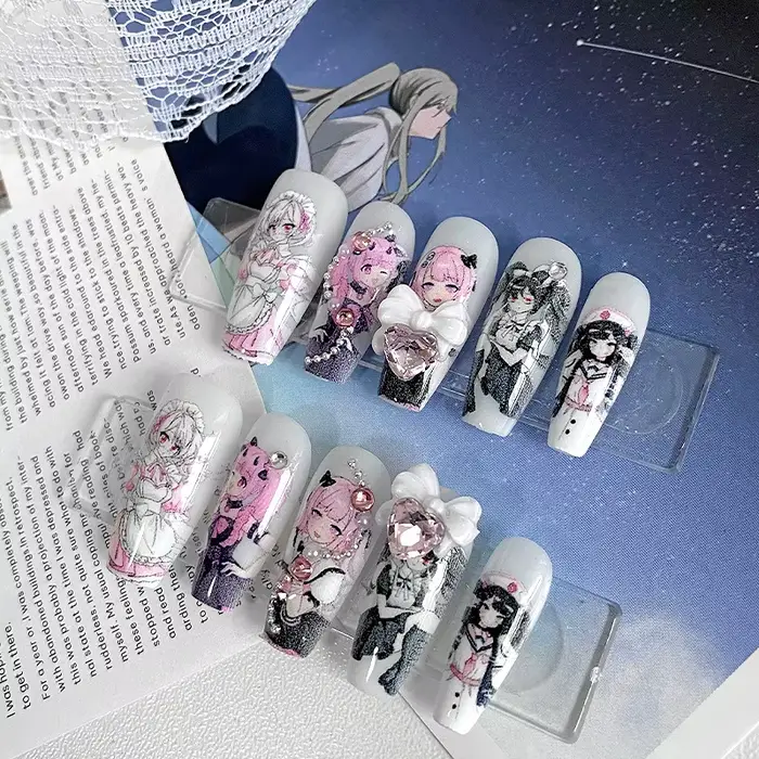 10 faux ongles faits à la main en forme de cercueil