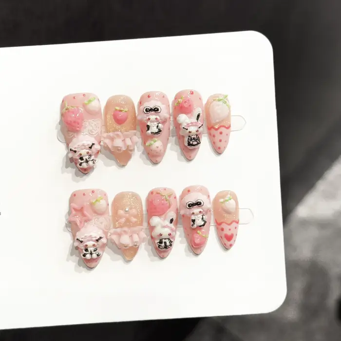 Faux ongles à pression en forme d'ours 3D