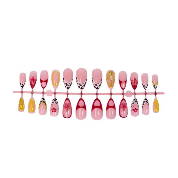 24 faux ongles en forme d'amande