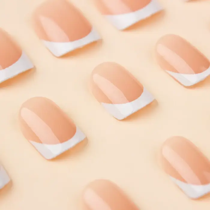 Faux ongles carrés courts pour femmes et filles