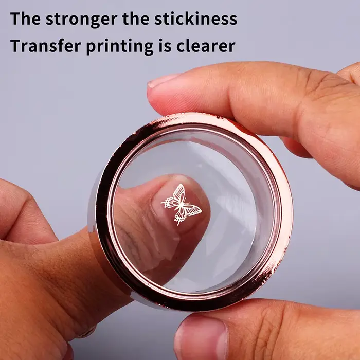 Emporte-pièce pour nail art français avec grattoir à ongles