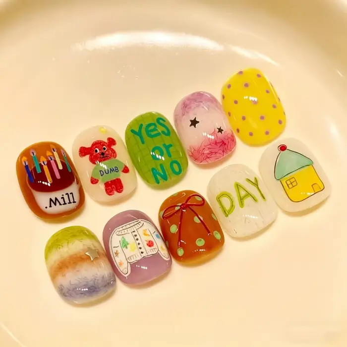 30 faux ongles uniques et tendance
