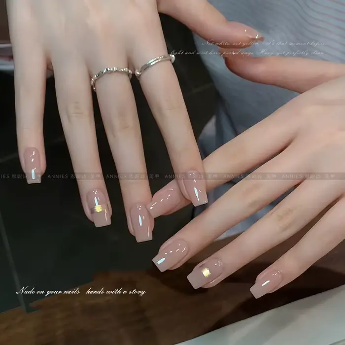 Ensemble de vernis à ongles en gel semi-translucide nude