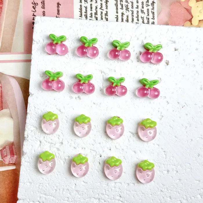 30 pièces simulé mignon gelée cerise résine Nail Art breloques 3D doux rose fraise décorations d'ongles pour bricolage