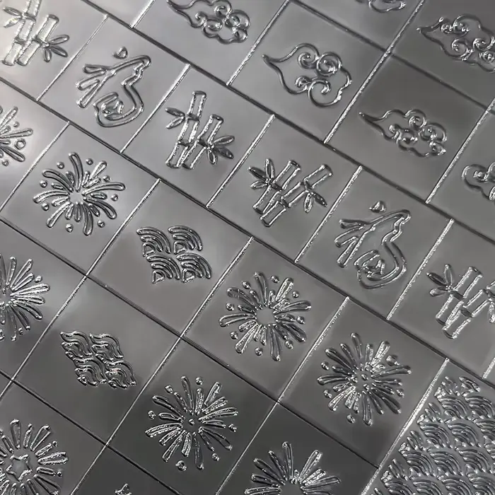 Autocollants pour ongles transparents et peints à la bombe pour le Nouvel An