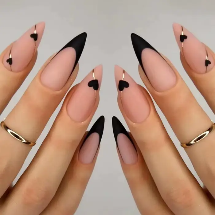 Faux ongles en amande à bord français noir, 24 pièces, avec motif cœur et ligne, faux ongles en acry