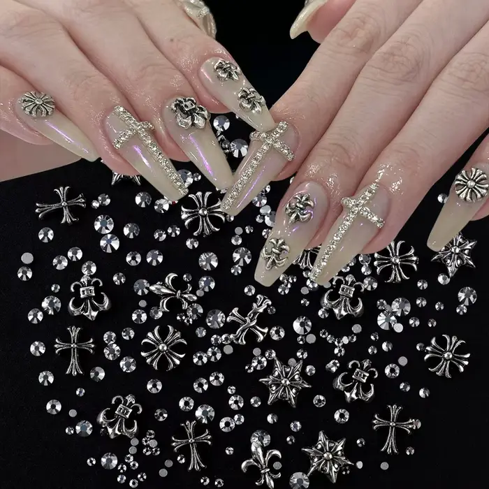 Breloques pour ongles en alliage gothique