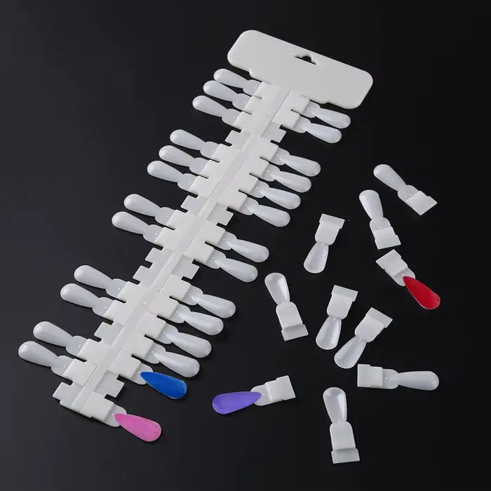 Palette d'autocollants pour faux ongles