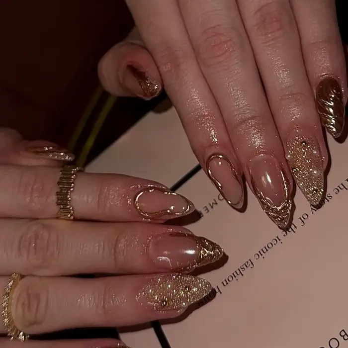 24 pièces amande dorée presse sur ongles faux