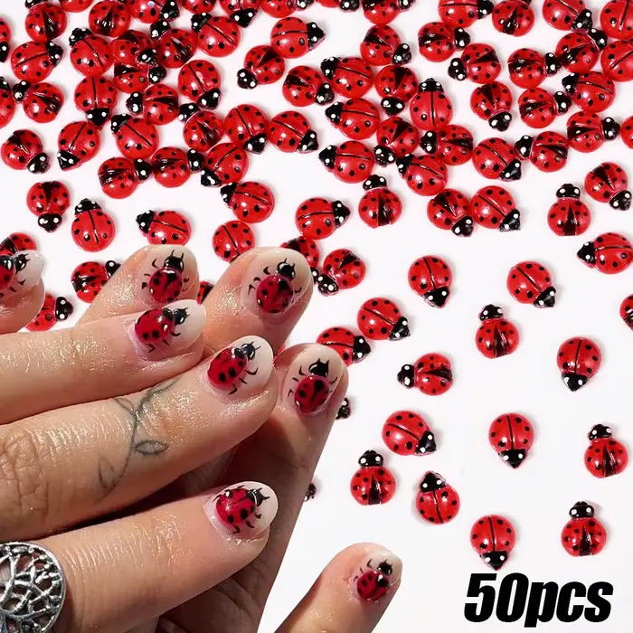50 pièces mignon insecte coccinelle ongles breloques 3D résine coccinelles Nail Art strass 8*10mm ét
