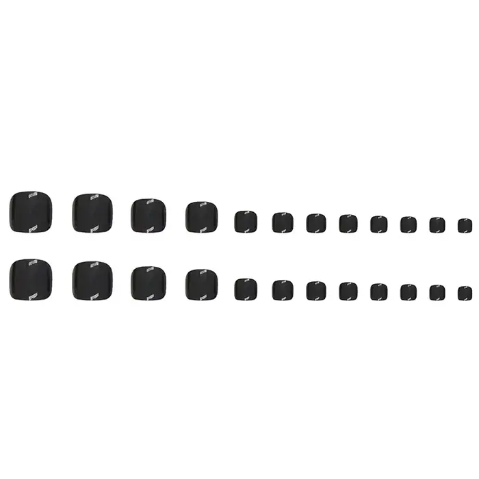 Faux ongles noirs brillants