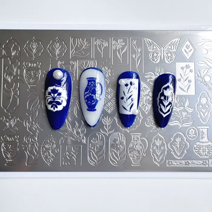 XMQ NAIL ART STAMPING PLATES TEMPLATE DE LONNE