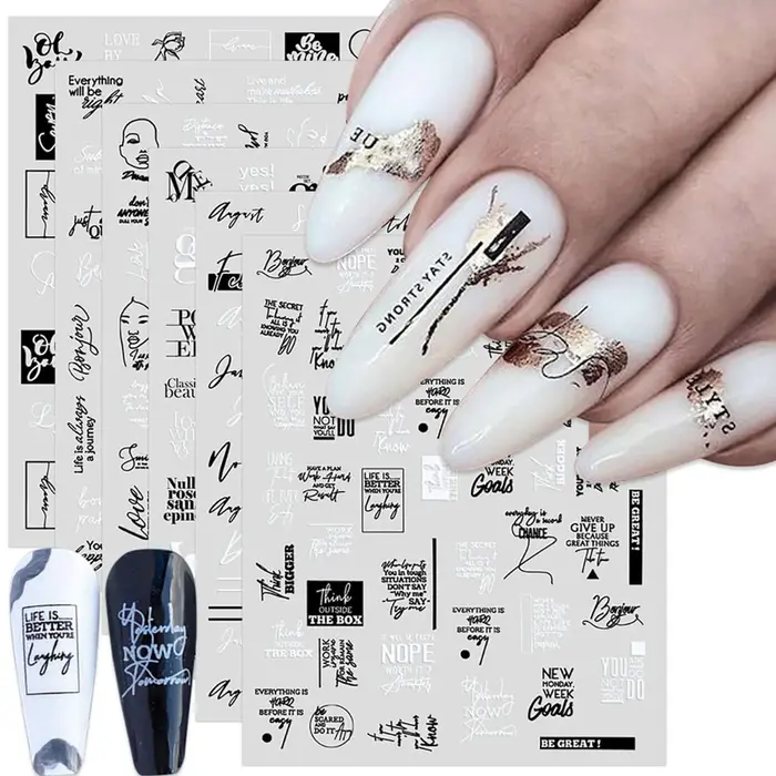 Autocollants pour ongles avec lettres anglaises noires et blanches